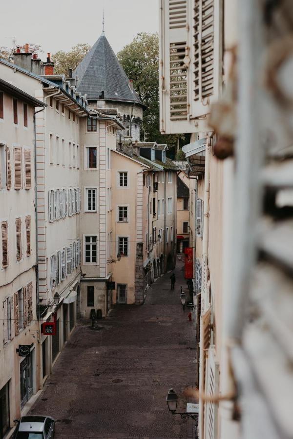 "L'Historique" - Charmant Appartement En Centre-Ville Historique シャンベリ エクステリア 写真